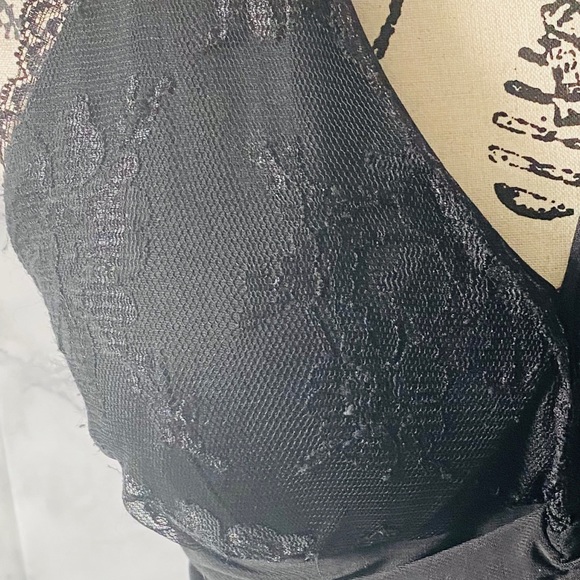 Forever 21 Dress - Picture 3 of 4